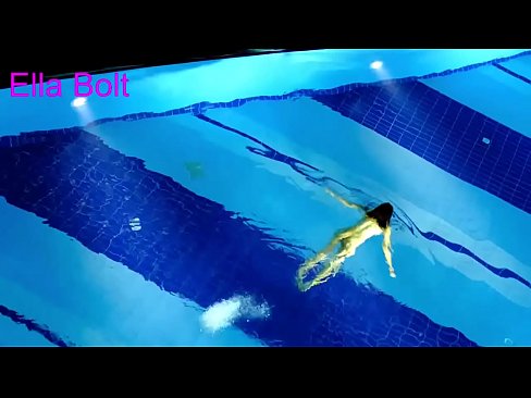❤️ Jeg kan ikke stoppe med at se, ung blondine fanget i at svømme nøgen i ELLA BOLT resort pool ❤️ Fucking at da.passionateembracespotlight.ru