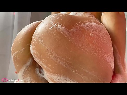 ❤️ Brunette onanerer fisse med vibrator til intens orgasme i brusebad ❤️ Fucking at da.passionateembracespotlight.ru